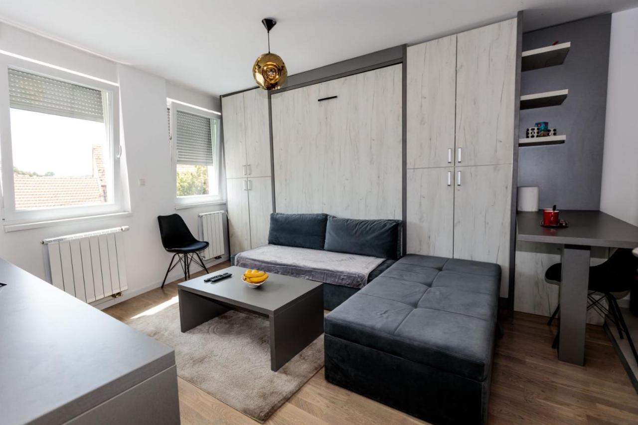 Apartman Skver Tuzla Exterior foto